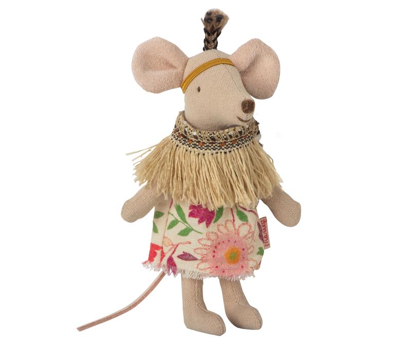 Indian mouse with tent - Pink and Brown Boutique