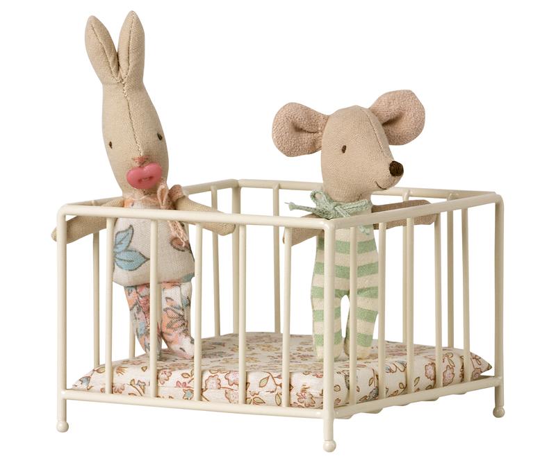 playpen mini - Pink and Brown Boutique