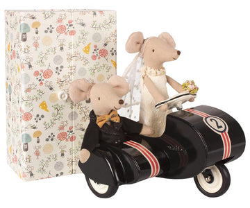 just married mice - Pink and Brown Boutique