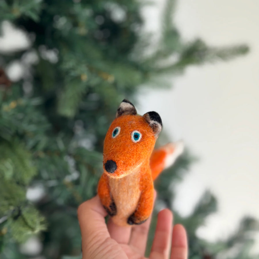 HANDMADE FELTED FINGER PUPPET FOX