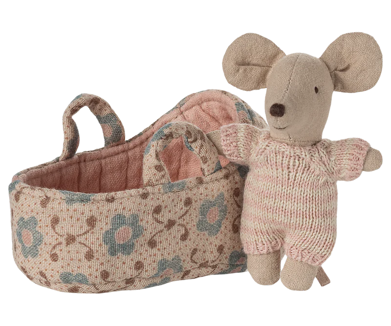 BABY GIRL MOUSE IN CARRY COT