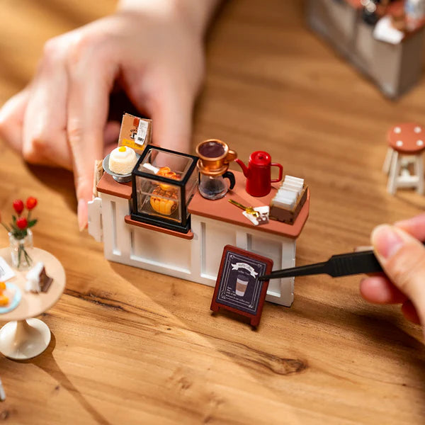 DIY MINIATURE HOUSE CAFE