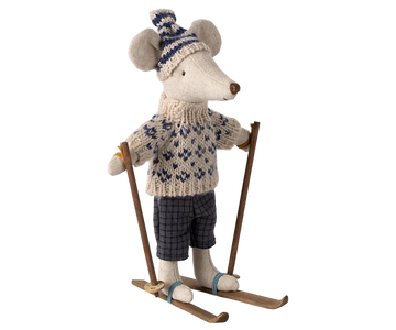 WINTER MOUSE SKI DAD