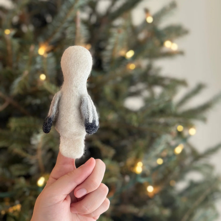 HANDMADE FELTED FINGER PUPPET SEAGULL