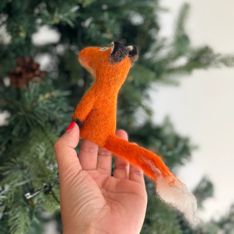 HANDMADE FELTED FINGER PUPPET FOX