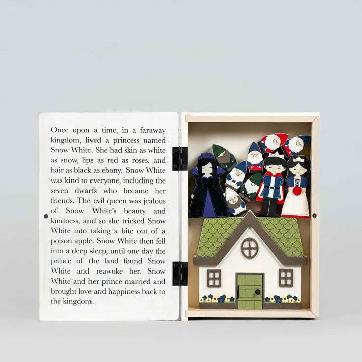 SNOW WHITE WOODEN STORY GIFT SET