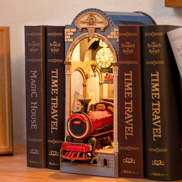 DIY BOOK NOOK TIME TRAVEL