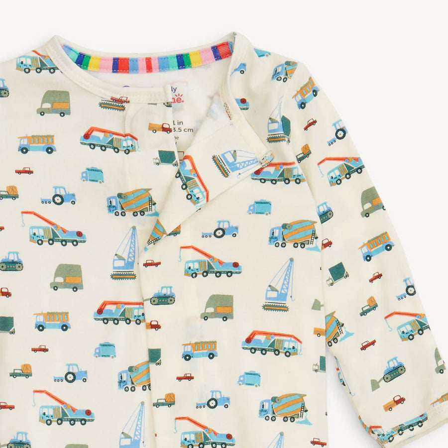 DUMPS LIKE A TRUCK FOOTIE MAGNET