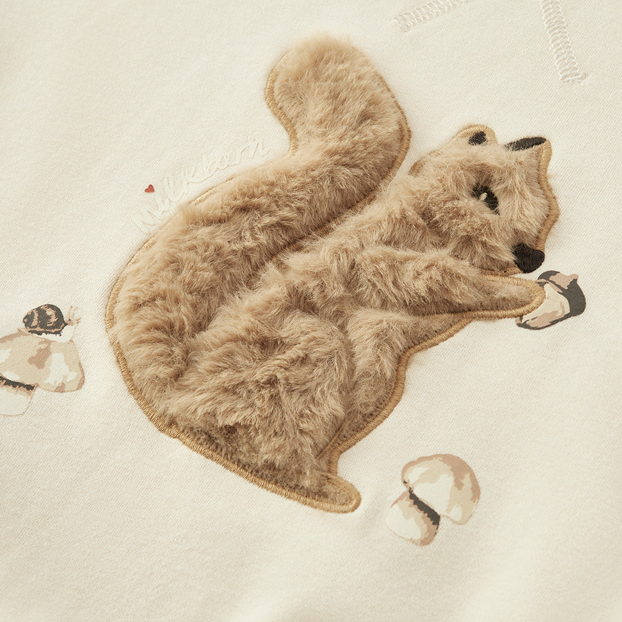 COZY SWEATSHIRT CREAM SQUIRREL