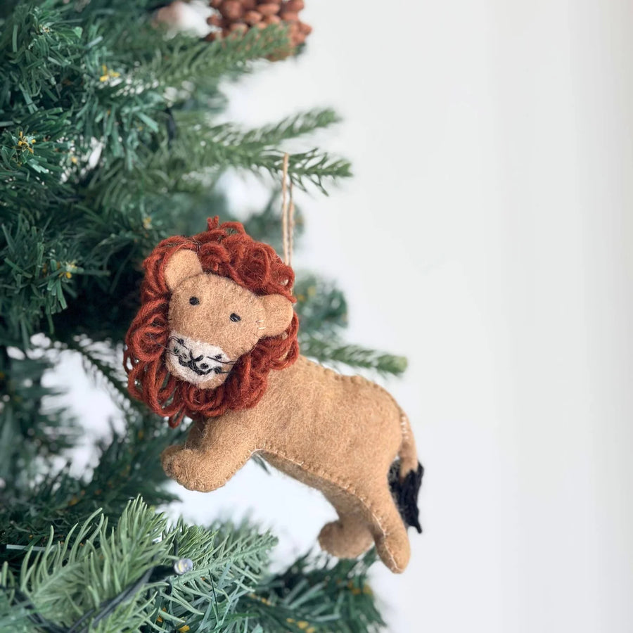 ORNAMENT LION