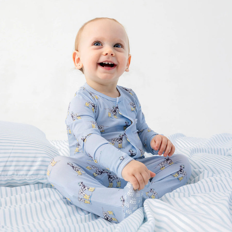 SPOTS AND SPLASHES FOOTIE MAGNET