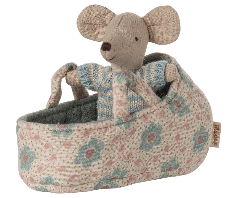 BABY BOY MOUSE IN CARRY COT