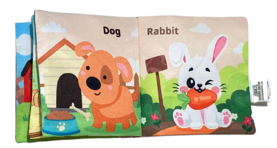 CLOTH BOOK WITH TEETHER FARM ANIMAL
