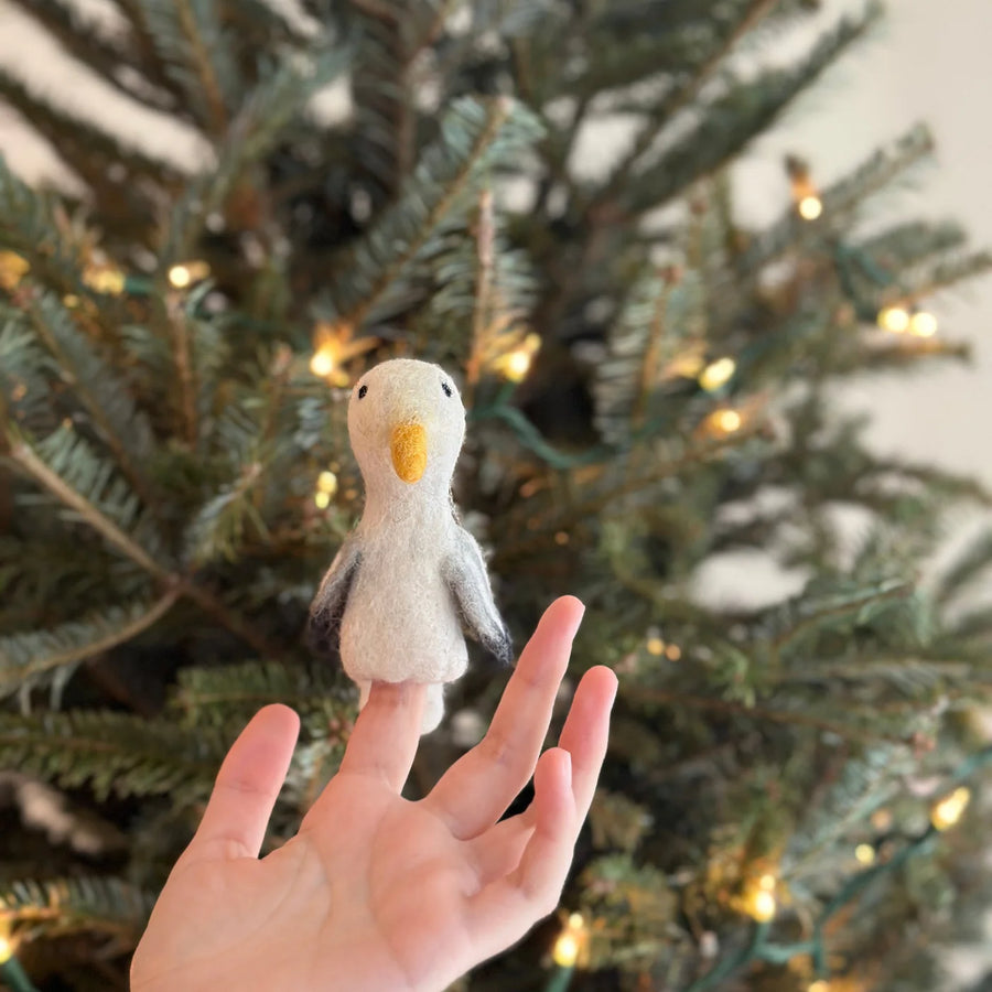 HANDMADE FELTED FINGER PUPPET SEAGULL