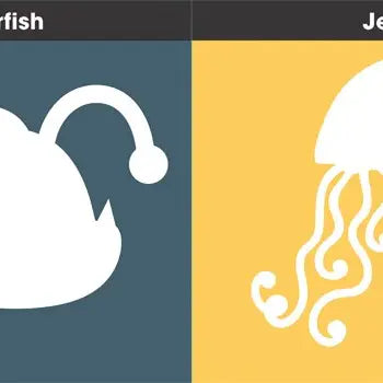 FIRST STICKER BOOK IN THE OCEAN