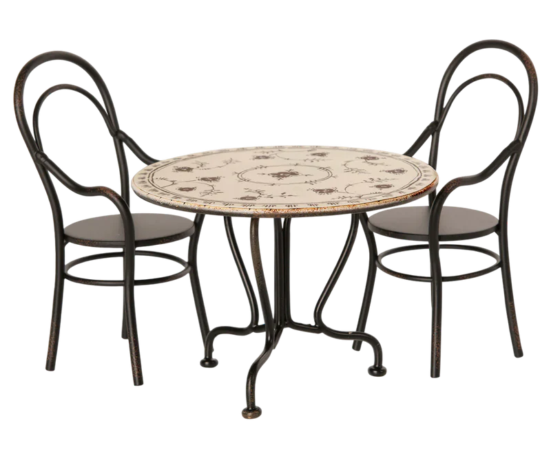 DINING SET - Pink and Brown Boutique