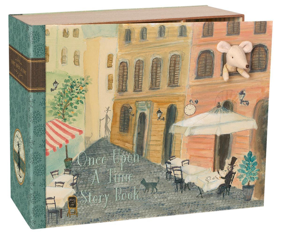 Mouse Book House - Pink and Brown Boutique